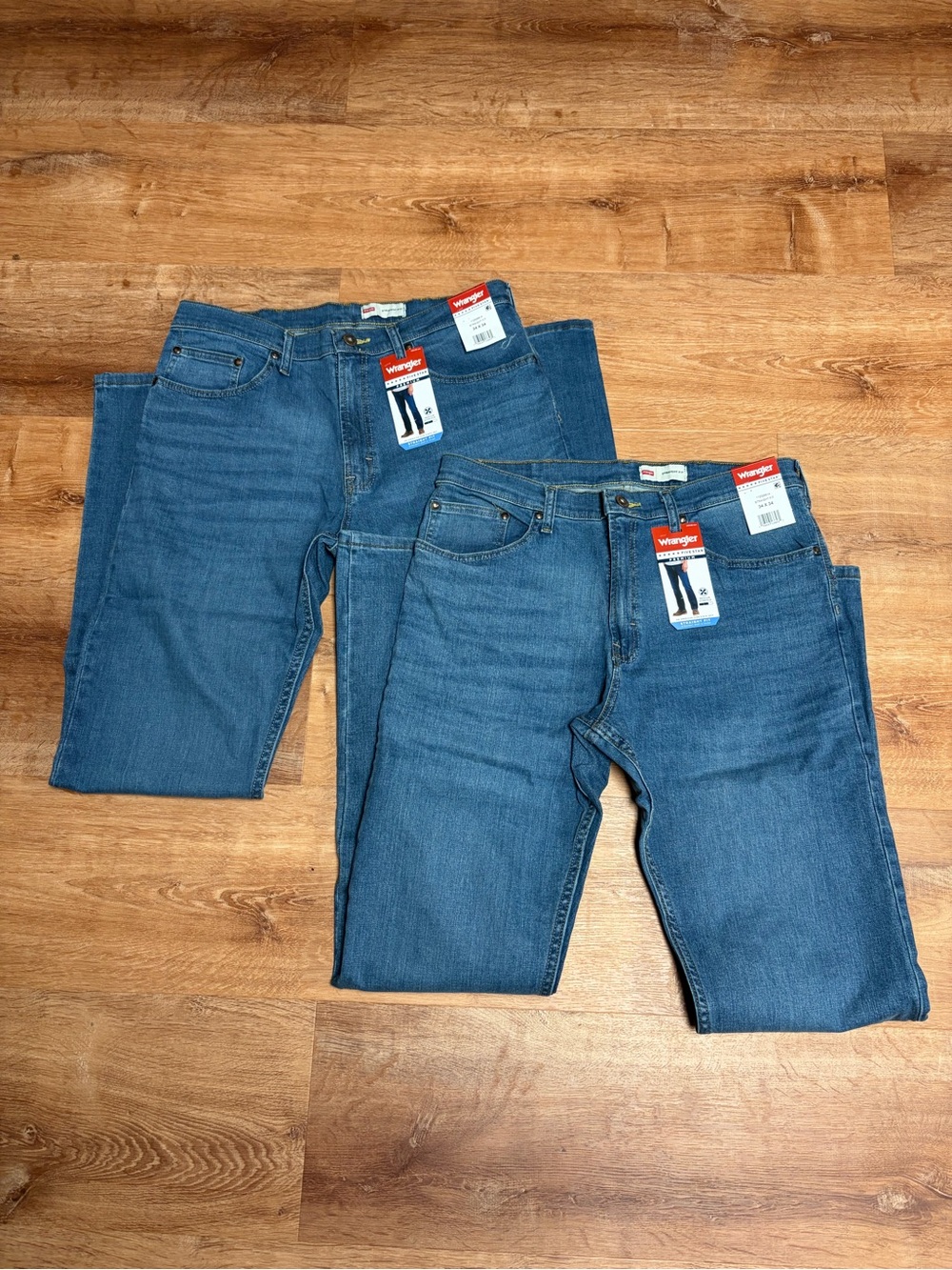 Wrangler Straight Fit 34x34 NWT